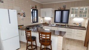 Appartement Confort, 2 chambres, cuisine | Cuisine privée
