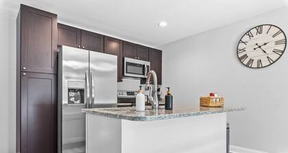 New Pines Retreat - Brand New Home!