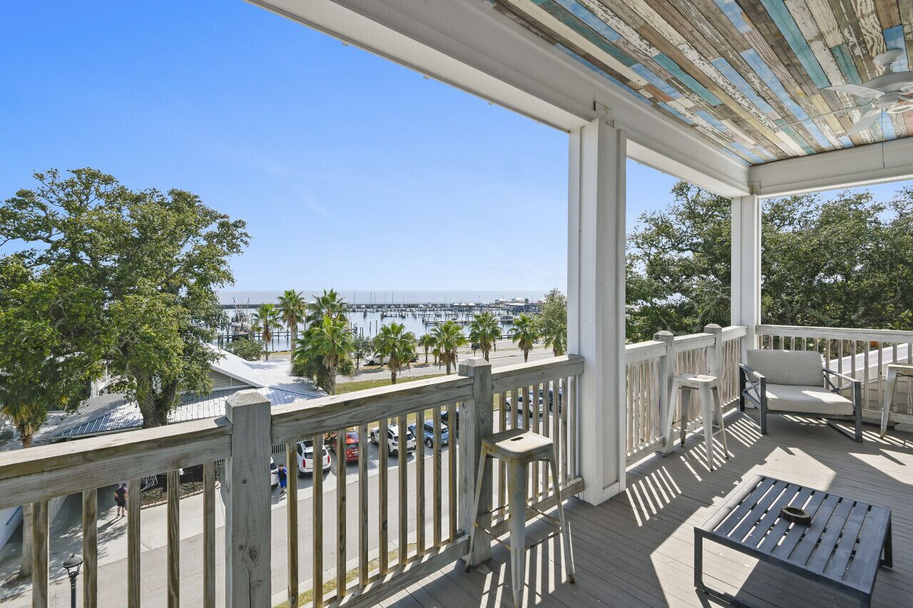 Hotel Pass Christian Penthouse