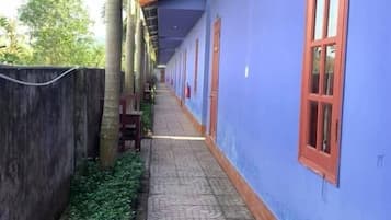 1 habitación, escritorio y wifi gratis