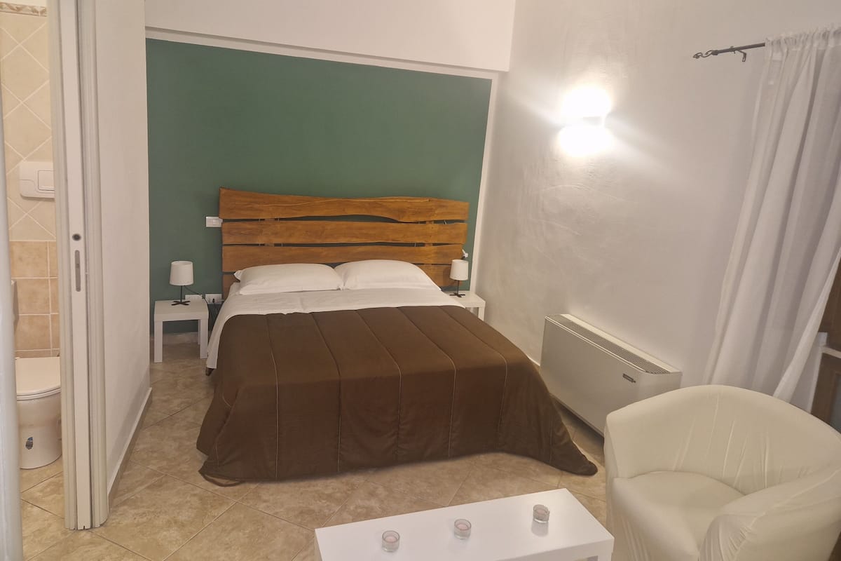 基础客房, 山景 | 埃及棉床单、高档床上用品、Select Comfort 床、迷你吧