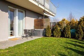Garden - Apartment With Garden by Renters (Gdansk)