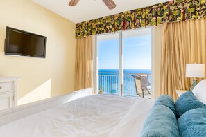 3 bedrooms, iron/ironing board, travel cot, free WiFi