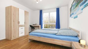 1 bedroom, iron/ironing board, WiFi, bed sheets