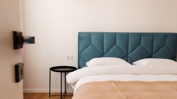 1 habitación, camas con efecto memoria y wifi gratis