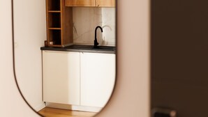 Leilighet – deluxe | Spiseområde på rommet