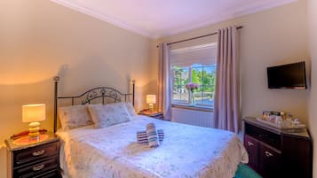 Deluxe Double Room | Premium bedding, memory foam beds, desk, free WiFi