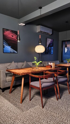 Restaurant - White Apart Hotel (Sihanoukville)