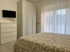 2 Schlafzimmer, Bügeleisen/Bügelbrett, kostenloses WLAN, Bettwäsche