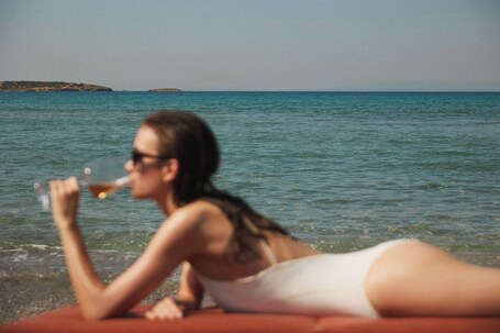 91 Athens Riviera, The Resort - Image 28