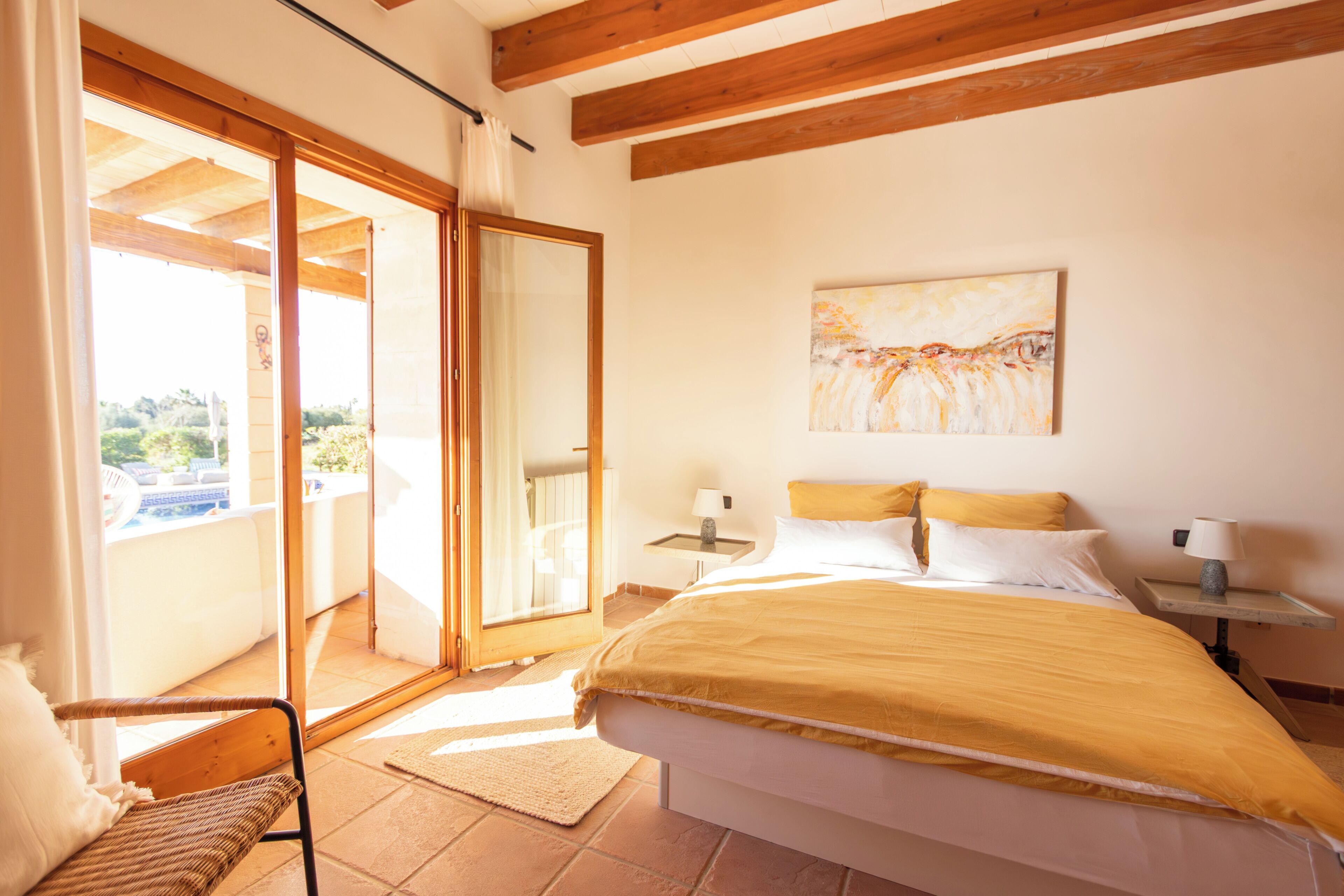 4 dormitorios, tabla de planchar con plancha, wifi gratis y ropa de cama