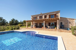 Outdoor pool - Idyllic natural finca with 12m pool & sea view (Porto Cristo)