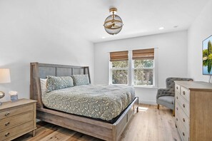 5 bedrooms, iron/ironing board, travel cot, WiFi