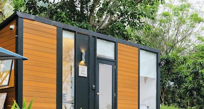 Dulanyi Sanshan 1 by Tiny Away ( 都蘭依三山 1)