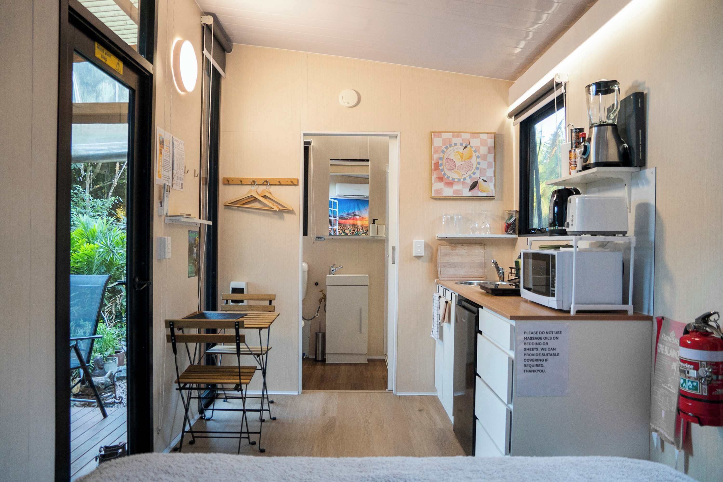Fridge, microwave, stovetop, toaster