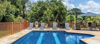 Luxuosa casa Braganca Paulista represa 18Px