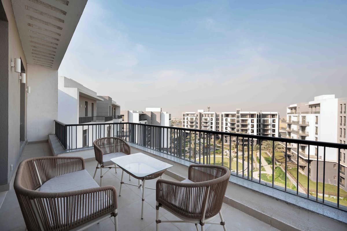 Economy Apartment, Garden View | Living area