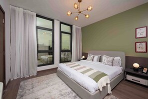 Desk, laptop workspace, free WiFi, bed sheets