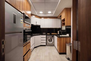 Fridge, microwave, oven, stovetop - BIRD NEST at Cairo Festival City (New Cairo)