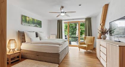 FeWo "Brunnen" 120 qm. Ruhige Lage - viel Natur Balkon und Garten