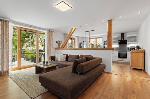 FeWo "Brunnen" 120 qm. Ruhige Lage - viel Natur  Balkon und Garten   