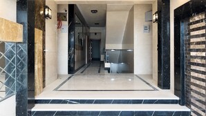 Property entrance - BIRD NEST Near AUC (New Cairo)