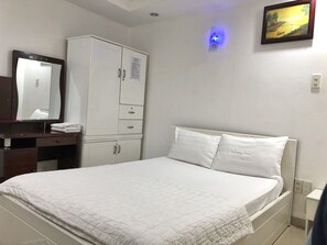 Superior-Einzelzimmer, 1 Einzelbett | Minibar, Schreibtisch, Bettwäsche