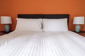 Quarto casal ou duplo | Wi-Fi de cortesia, roupa de cama