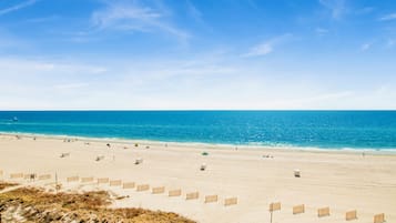 Na praia
