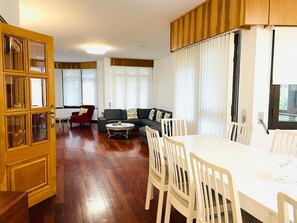 Interior - CASA DE LA CANTERA (Jaca)