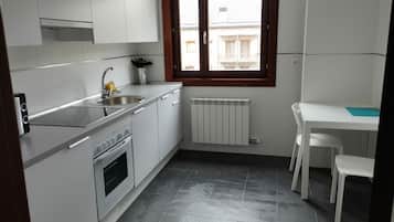 MikrovÄgsugn, ugn, spishÀll och diskmaskin