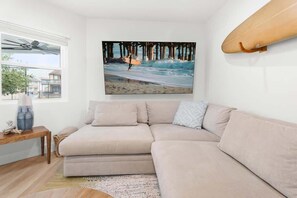 TV - Windjammer Beach House (Ocean City)
