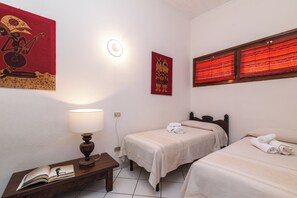 2 habitaciones, tabla de planchar con plancha, wifi y ropa de cama 