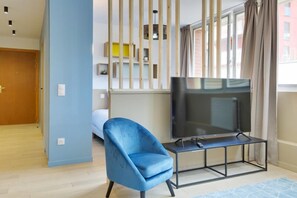 2 bedrooms, internet, bed sheets - 218 Suite Tali - Superb Apartment in Paris (Paris 13 Gobelins)