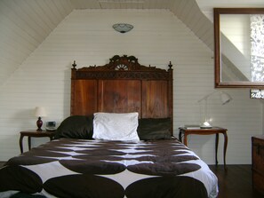 3 slaapkamers, een bureau, een strijkplank/strijkijzer, wifi