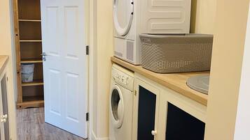 Căn hộ | 2 phòng ngủ, truy cập Internet tốc độ cao