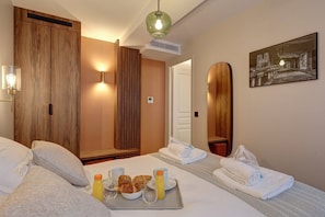 1 bedroom, iron/ironing board, WiFi, bed sheets