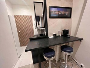 Interior - 269 Suite Pereire - Superb apartment in Paris (Paris 17 Batignolles-Monceau)