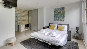 2 bedrooms, iron/ironing board, Internet, bed sheets - 235 Home Madrid Concept (Paris 15 Vaugirard)