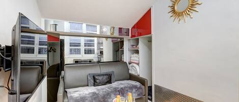 Bügeleisen/Bügelbrett, WLAN, Bettwäsche