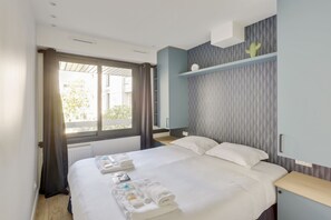 2 bedrooms, Internet, bed sheets