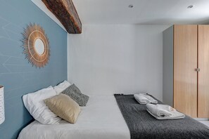 2 chambres, accès Internet, draps fournis