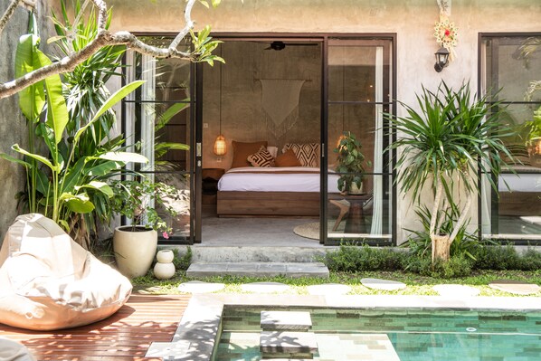 Pool - Lush 2BR Villa With Private Pool - Close To Wanderlust & Bali MMA in Canggu (Bali)