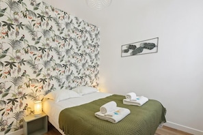 1 bedroom, Internet, bed sheets - 861 Suite Marguerite - Superb Apartment (Montreuil)