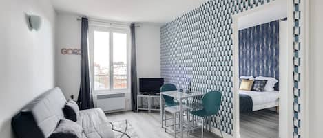 Fernseher