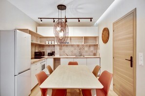 Microwave, oven, dishwasher, coffee/tea maker - 198 Suite Emma - Superb apartment in Paris (Paris 13 Gobelins)