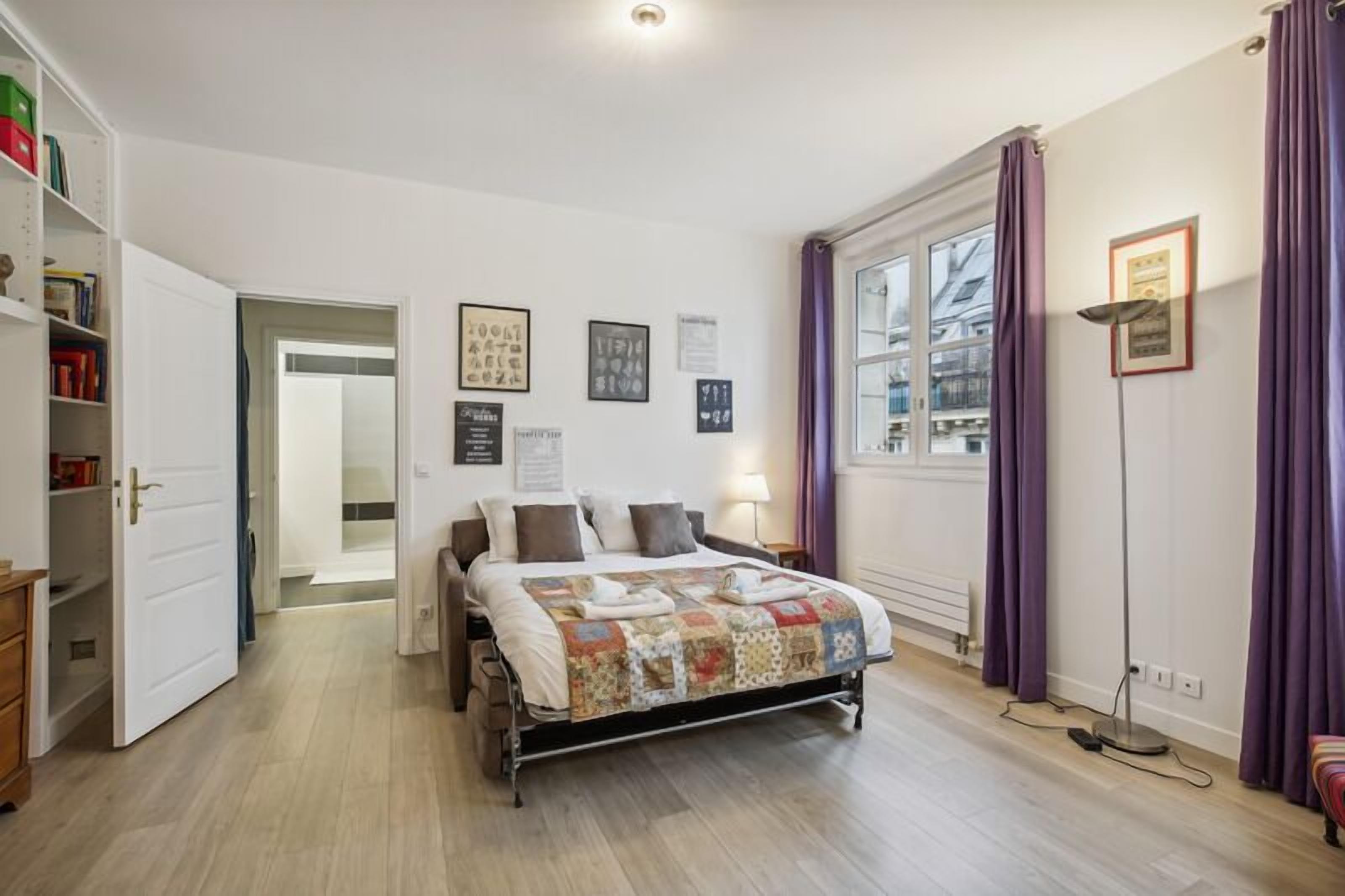 1 sovrum, strykjärn/strykbräda, wi-fi och sängkläder