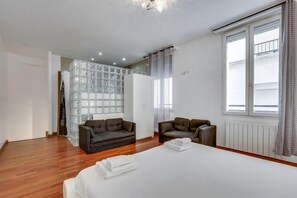 1 bedroom, iron/ironing board, WiFi, bed sheets