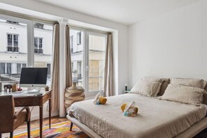 1 bedroom, WiFi, bed sheets