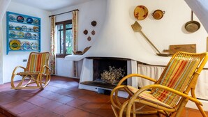Interior - Holiday Home Le Sirene (Santa Margherita di Pula)